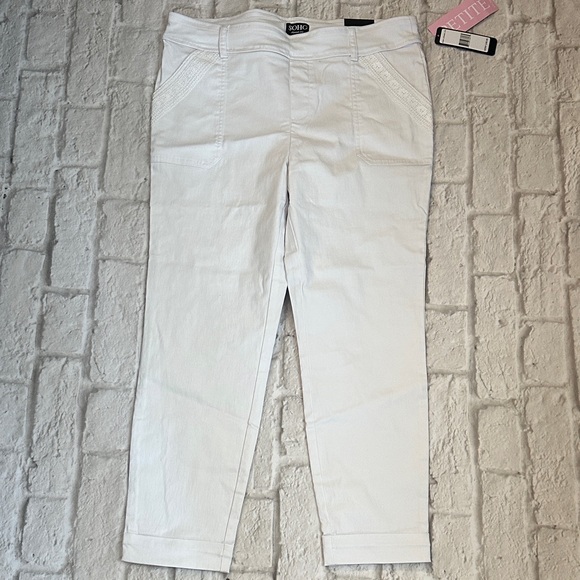 SOHO Women's White Ankle Women’s Dress Capri Pants Size LP - Picture 1 of 11